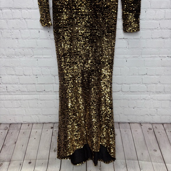 Beulah Gold Sequin Maxi Dress - Picture 2 of 11